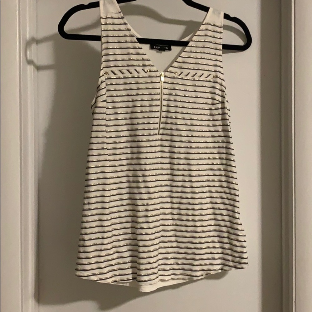 Zip down tank